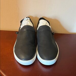 Spenco Black Slip-On Convert Loafer Flats/Sneakers